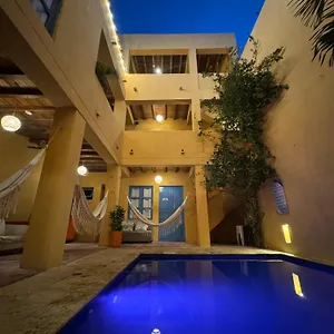  Bed and breakfast Casa Encantada